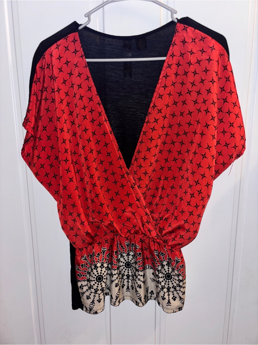 Red Patterned V-Neck Blouse with Contrast Printed Hem